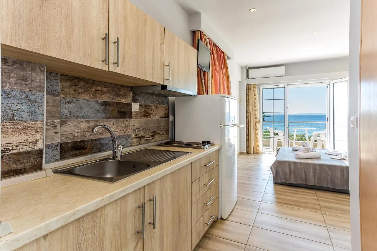 Paradisos Holiday Aparthotel