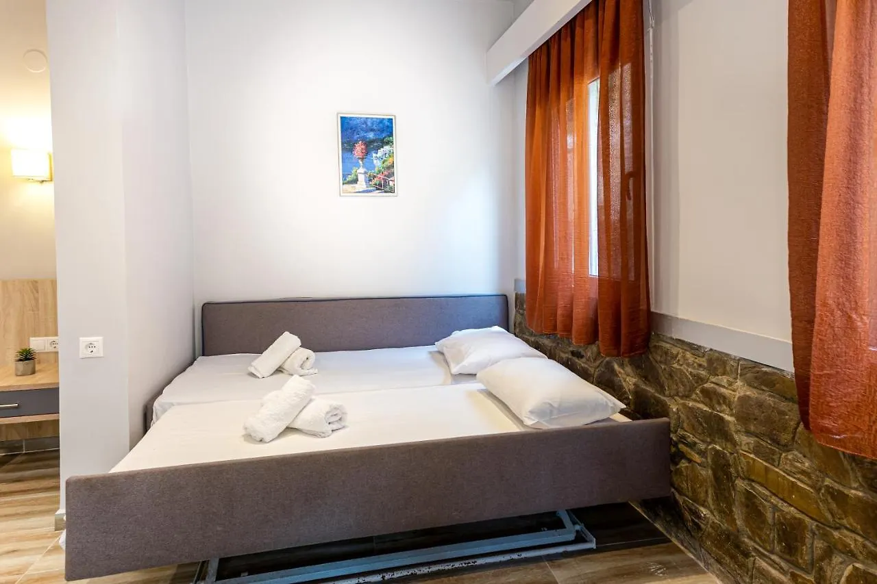Paradisos Holiday Greece